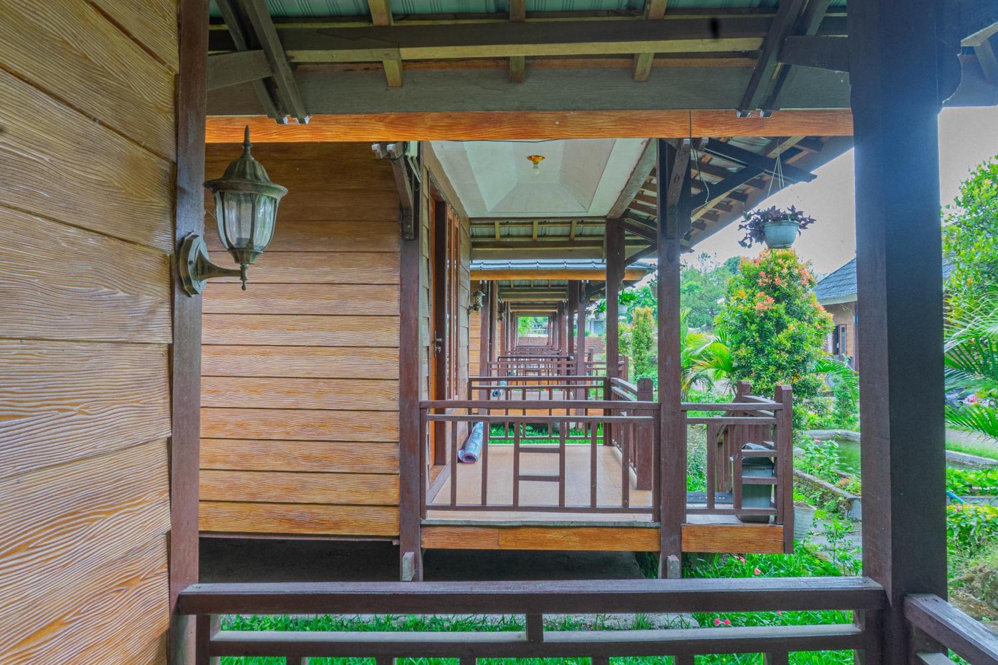 Puncak Rinjani Lodge سيمبالون لوانج المظهر الخارجي الصورة