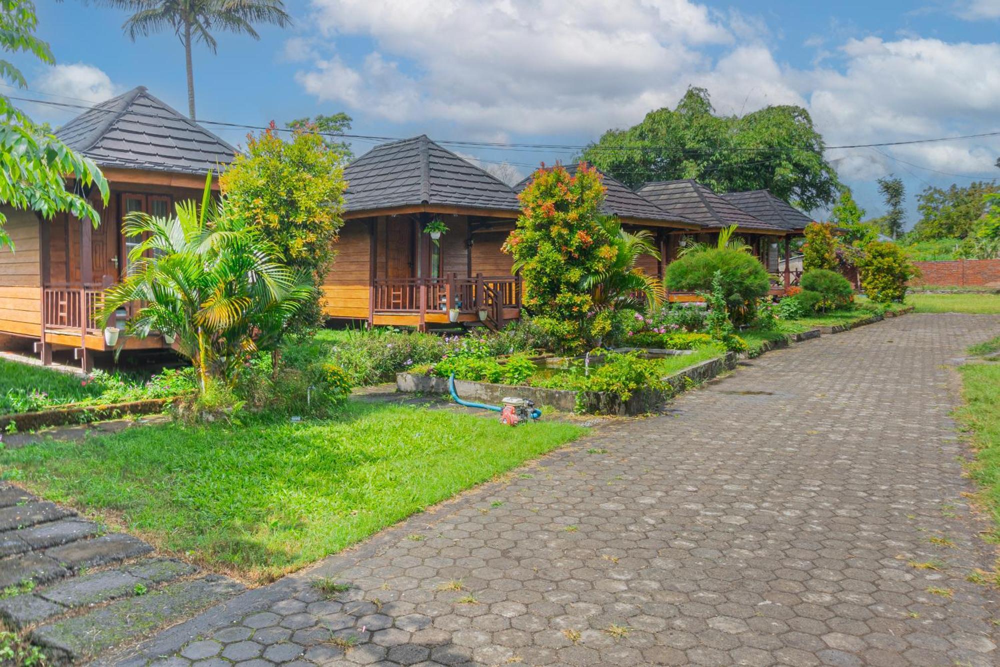Puncak Rinjani Lodge سيمبالون لوانج المظهر الخارجي الصورة